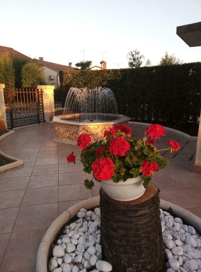 Valki Apartment Porec Luaran gambar